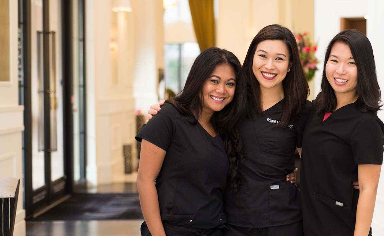 10 Dentist Offices Open Now For Emergency Care