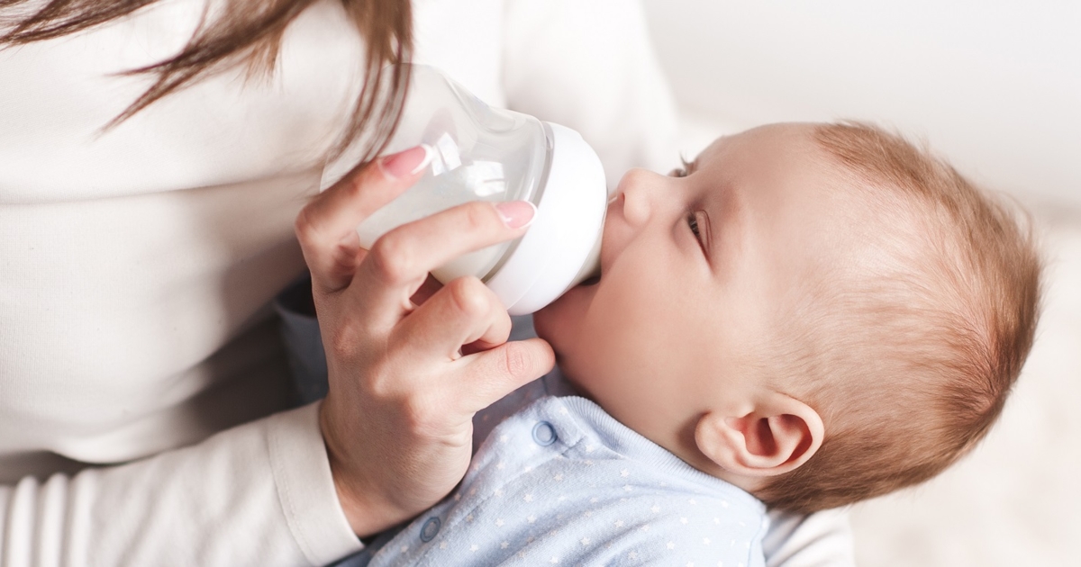 Bottle Feeding Guide: Cavity Free Tips
