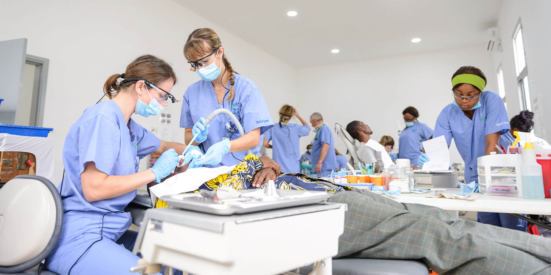 Dental Assistant Volunteer Opportunities