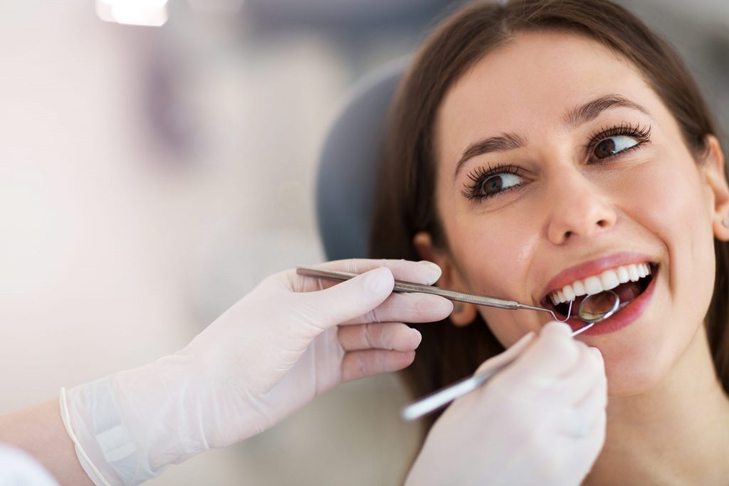 Teeth Whitening: Crown Friendly Solutions