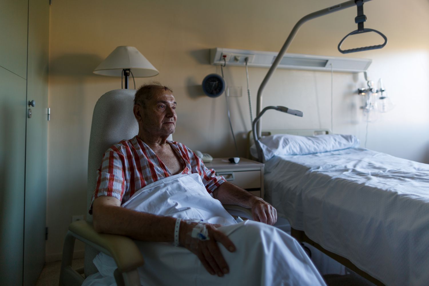 When Does Chest Pain After Surgery Go Away? Find Out